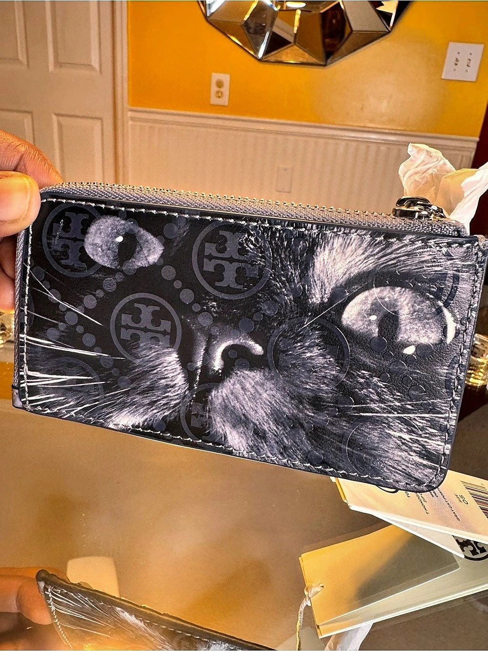 NWT Tory Burch T Monogram Cat Printed Zip Card Case In Gray Cat Portrait